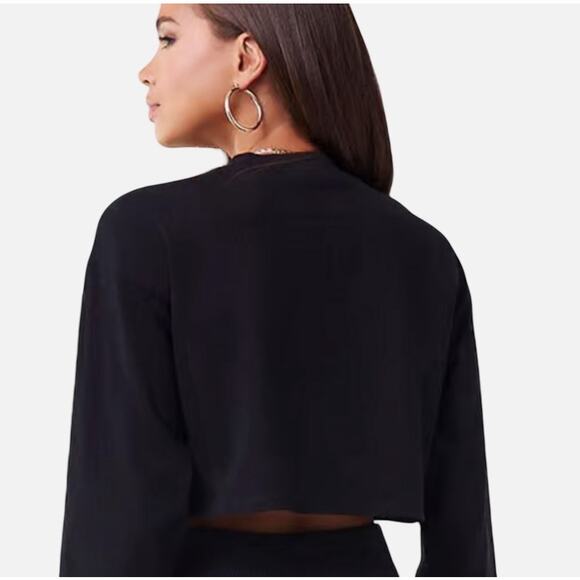 Forever 21 Printed Crop Top - Picture 3 of 11